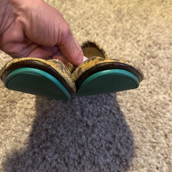 Tieks by Gavrieli Leopard Print Ballet Flats, Italian Leather, Size 9 - Picture 8 of 8